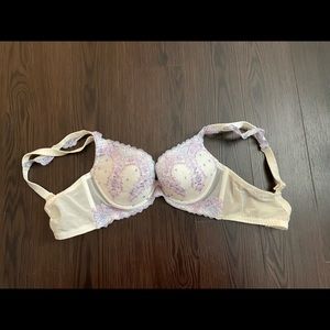 Wacoal White Lace White push up Bra 34C/75C
